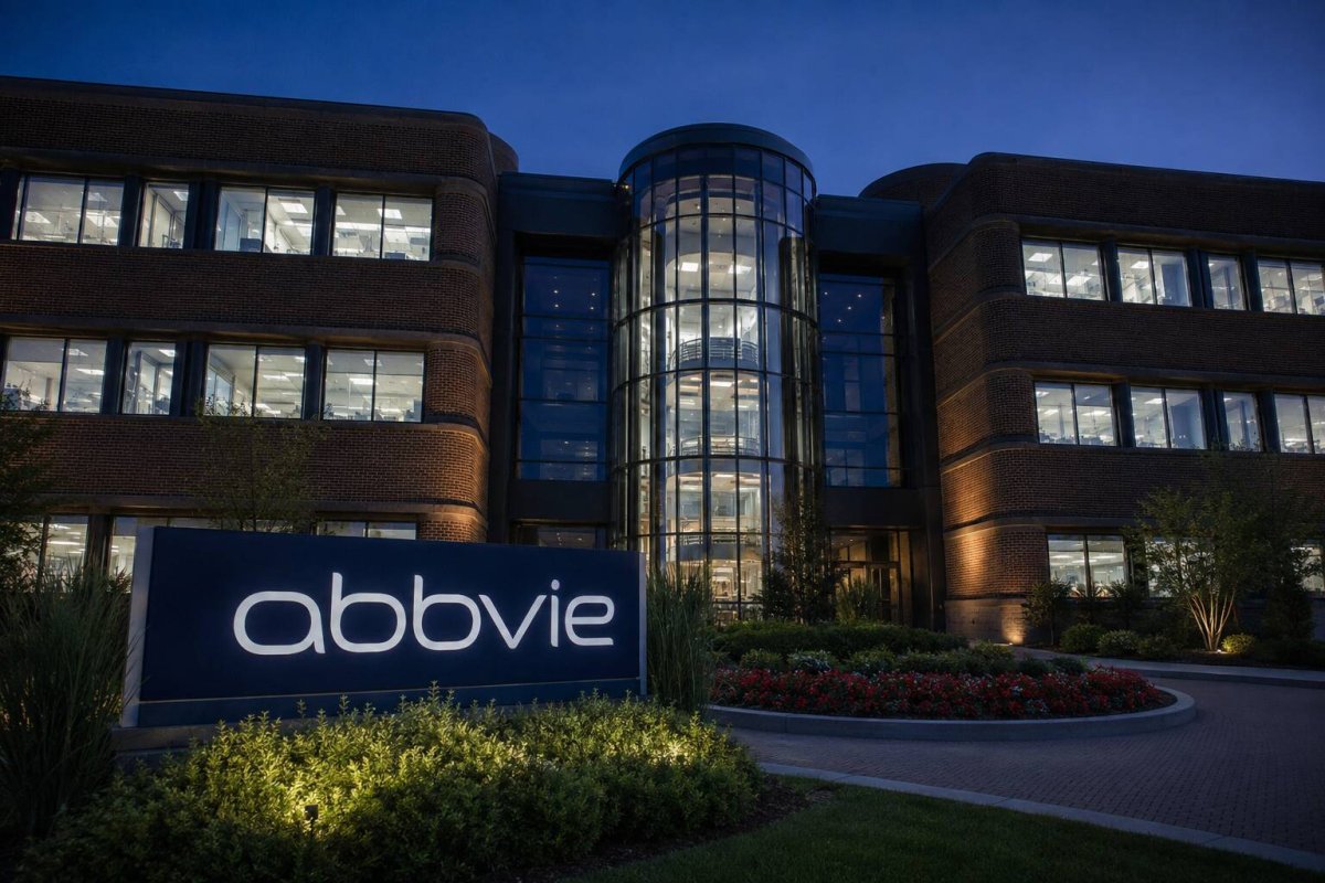 AbbVie Completes $10.9B Apogee Buyout, Earnings Lift Delayed to 2032