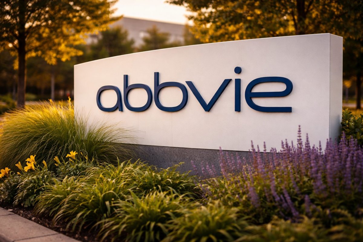 AbbVie Gains Ahead of Holiday; Investors Eye Pipeline and Pricing