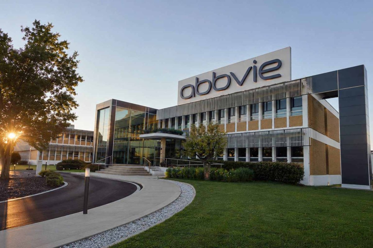 AbbVie Nears $10.9B Apogee Takeover, Healthcare Stocks in Focus
