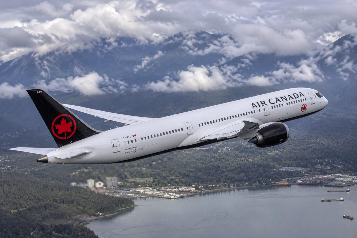 Air Canada Scraps Four US Routes Early as Fuel Costs Surge