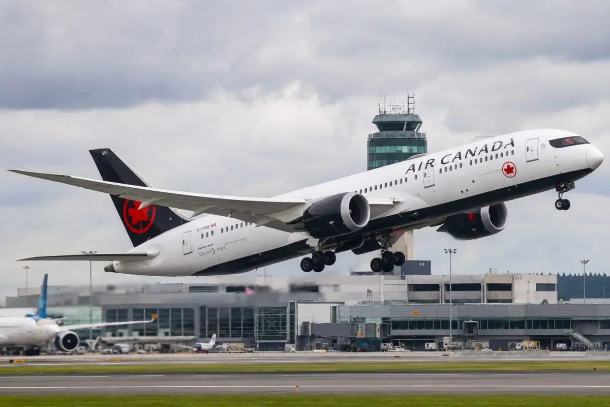 Air Canada Stock Rises on Oil Drop and Labor Deal Progress