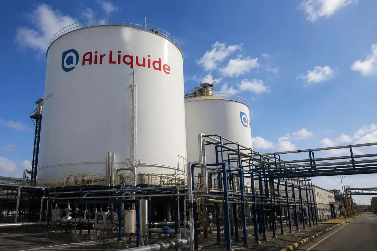 Air Liquide Shares Dip 10% After Bonus Share Adjustment