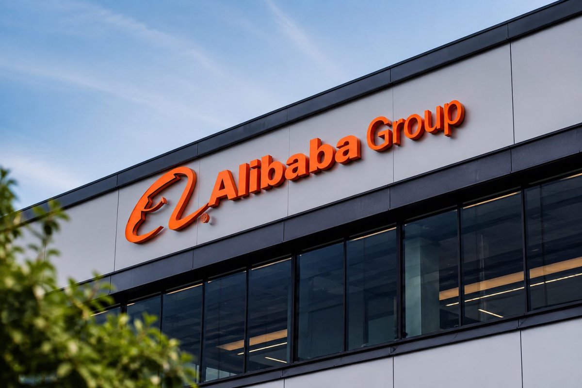 Alibaba Stock Plunges 4.4% on Anthropic's Massive AI Data Theft Allegations