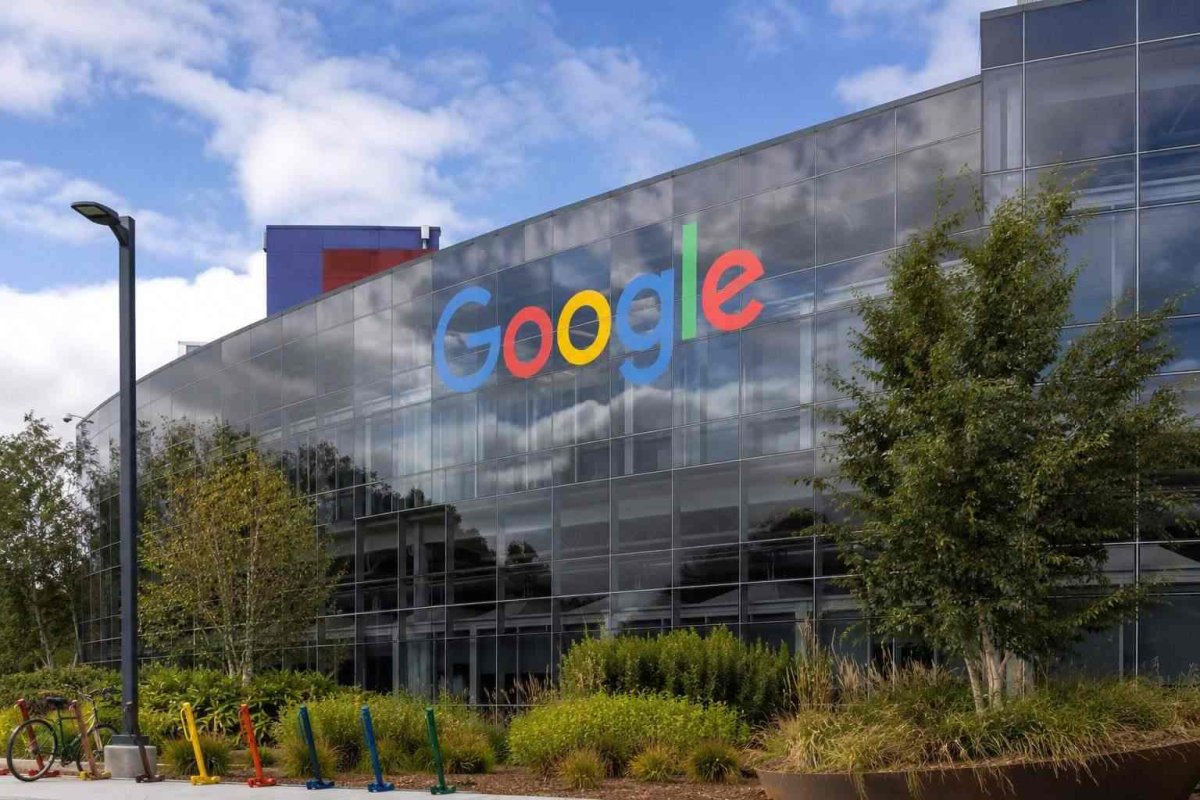 Alphabet's Global Bond Blitz Fuels AI Spending Spree