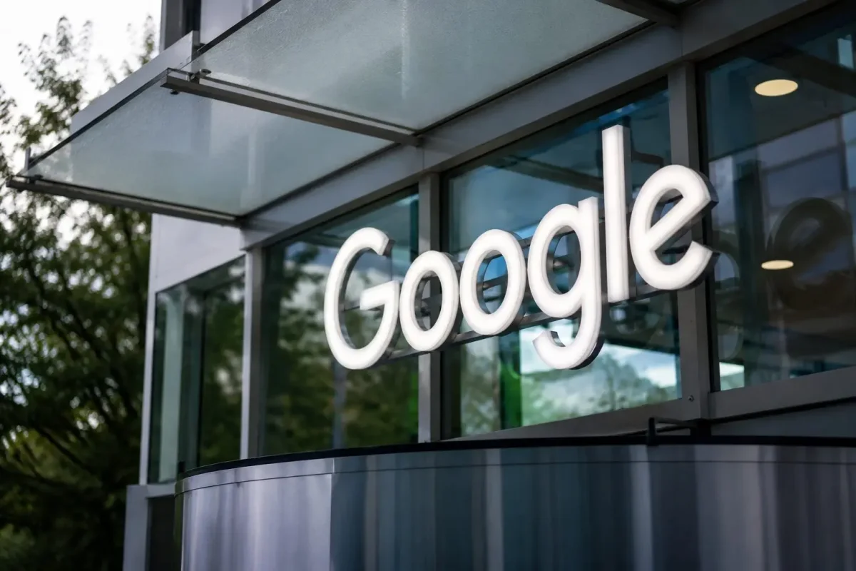 Alphabet Stock Dips as Ackman Exits, AI Spending Surges