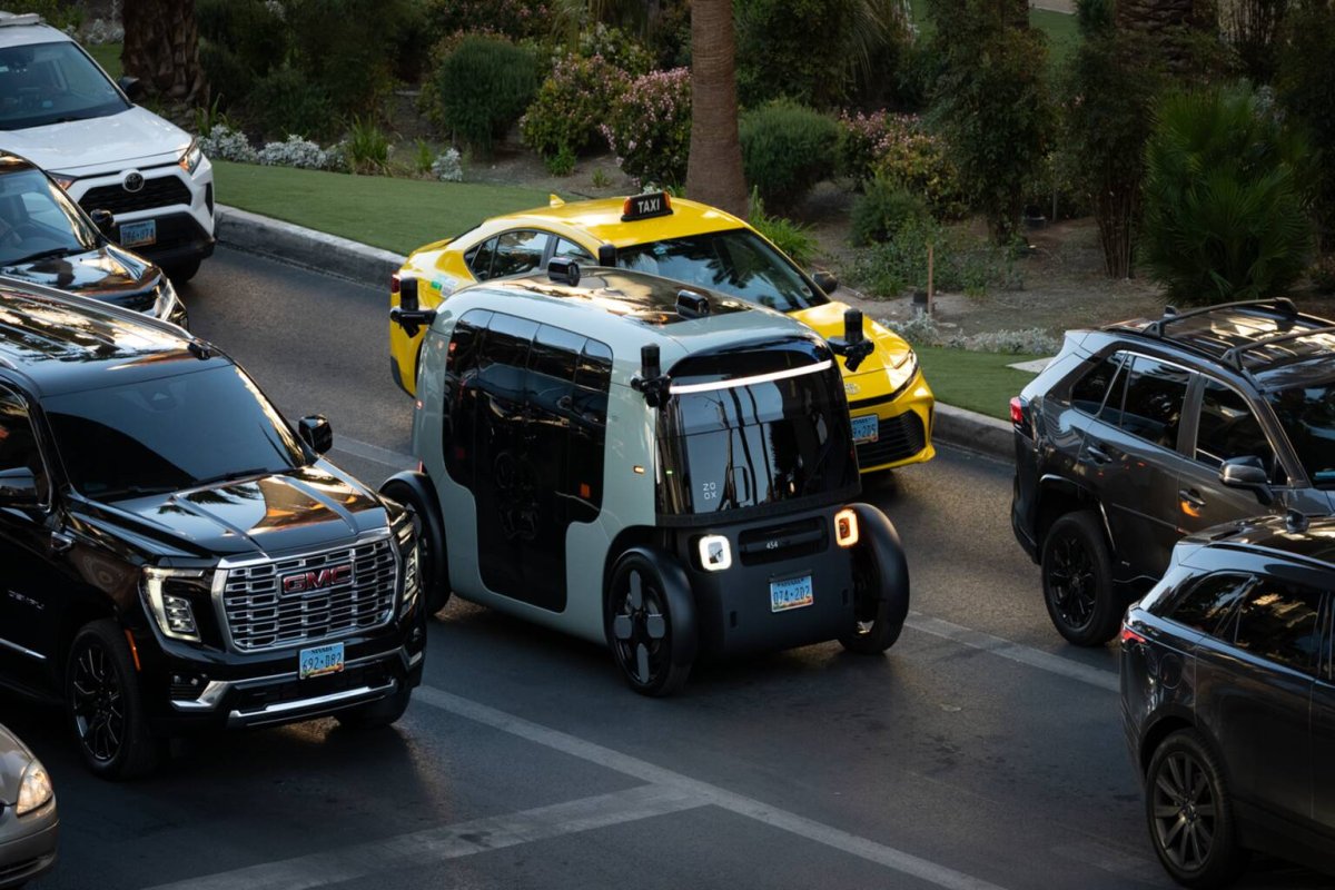Amazon's Zoox Launches Paid Robotaxi Service in Las Vegas