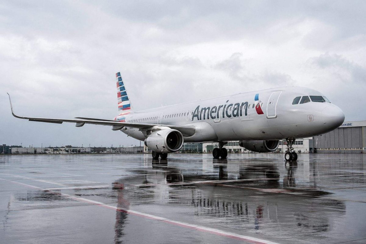 American Airlines Rebounds After Oil Dip, Fuel Costs Loom