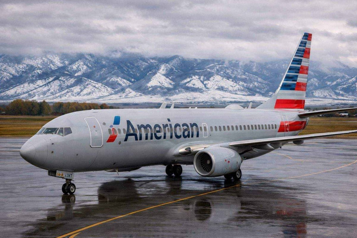 American Airlines Stock Dips on Fuel Cost Concerns, Pressures 2026 Outlook