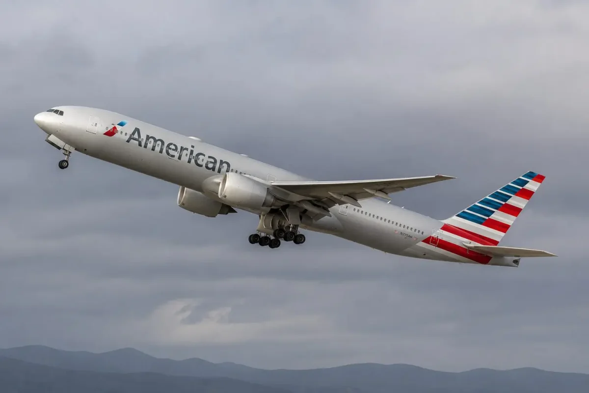 American Airlines Stock Rises Amid Fuel Cost Challenges