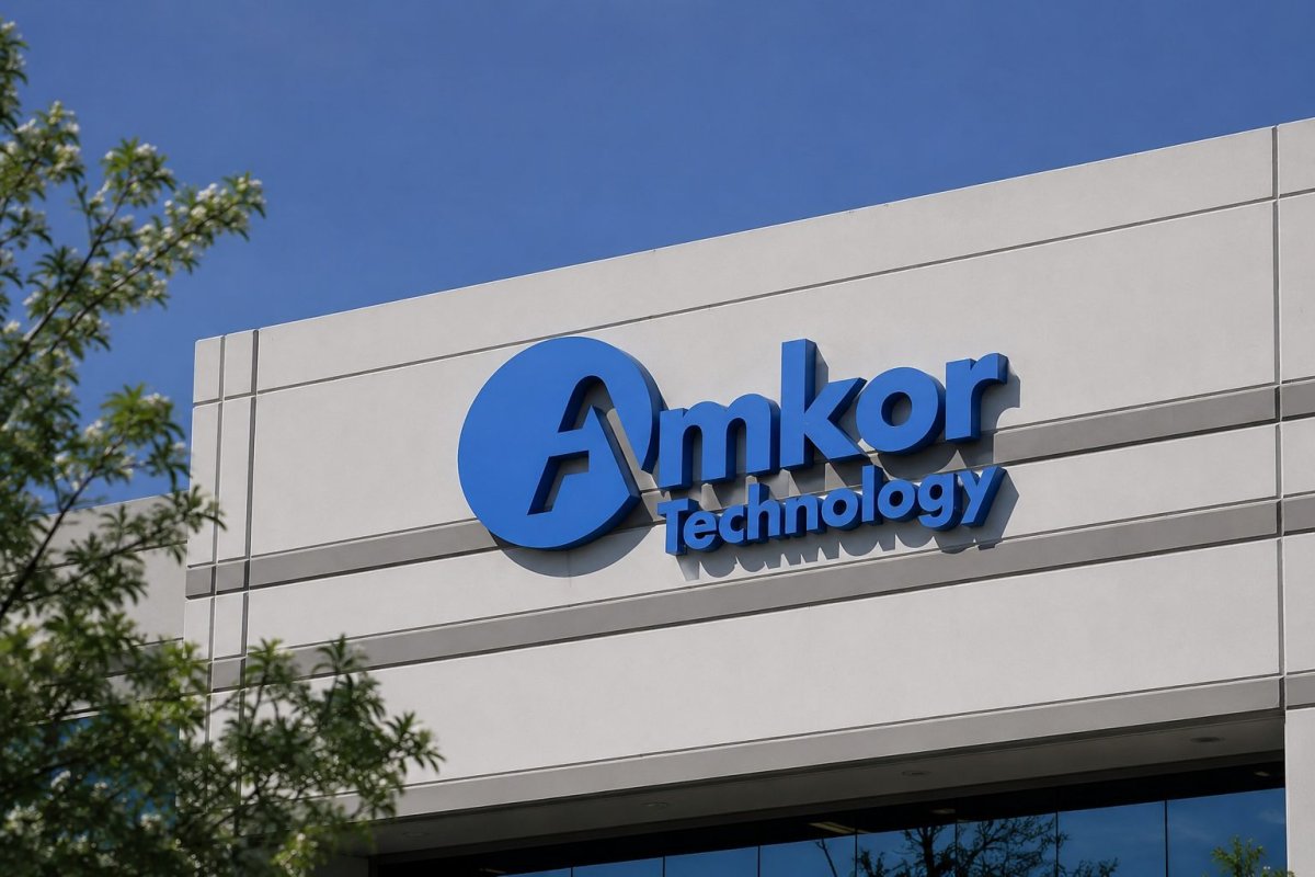 Amkor Technology Gains 6% After Closing $1.15B Convertible Note Deal