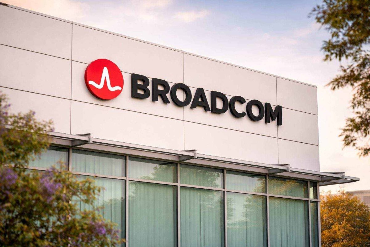 Apollo Nears $3.4B AI Chip Lease for xAI as Alphabet Plans $15B Bond for Infrastructure