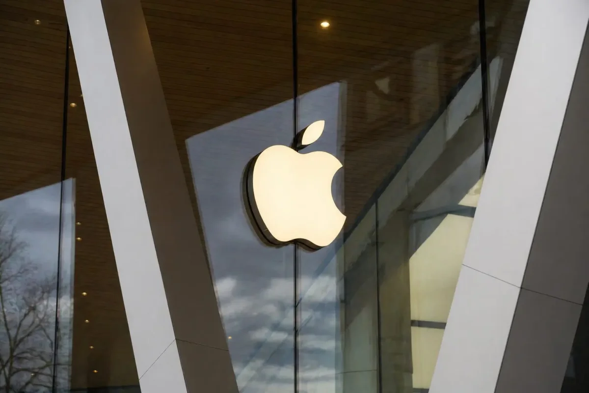 Apple Stock Surpasses Analyst Target, Eyes New Milestones