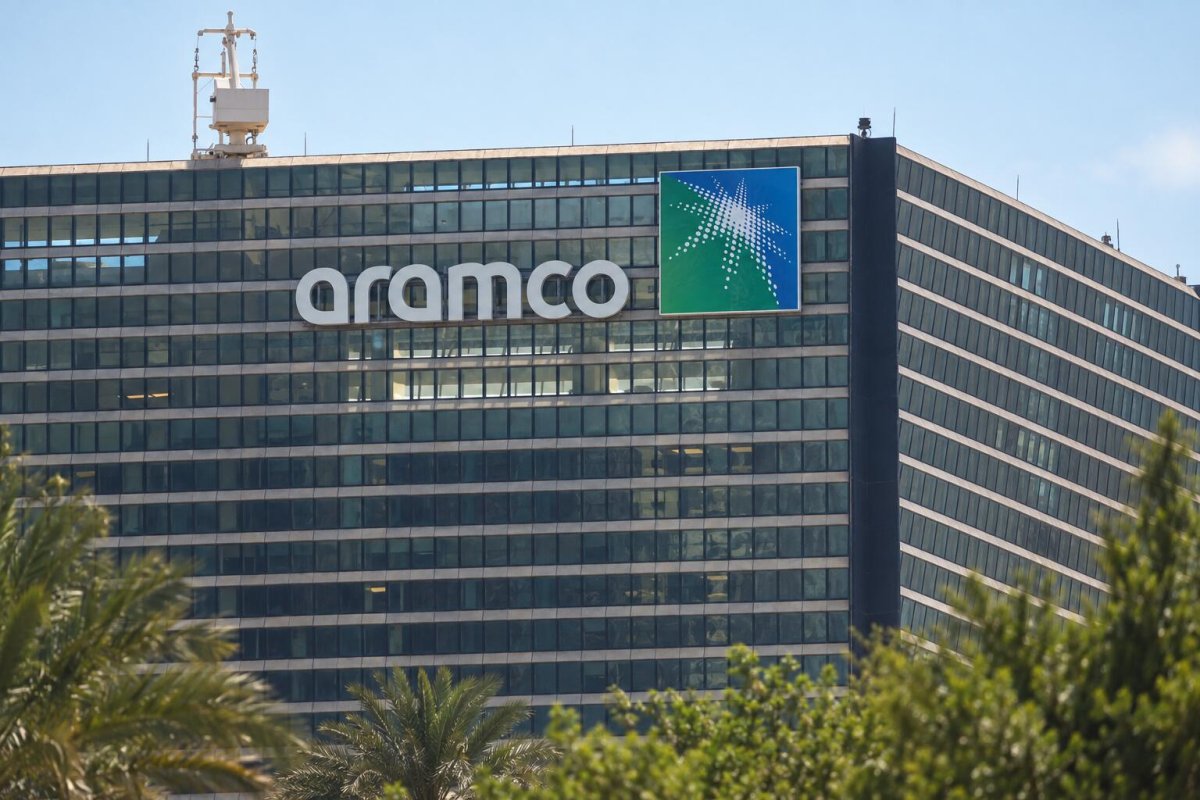 Aramco Cuts October Crude for European Refiners; Brent Slides