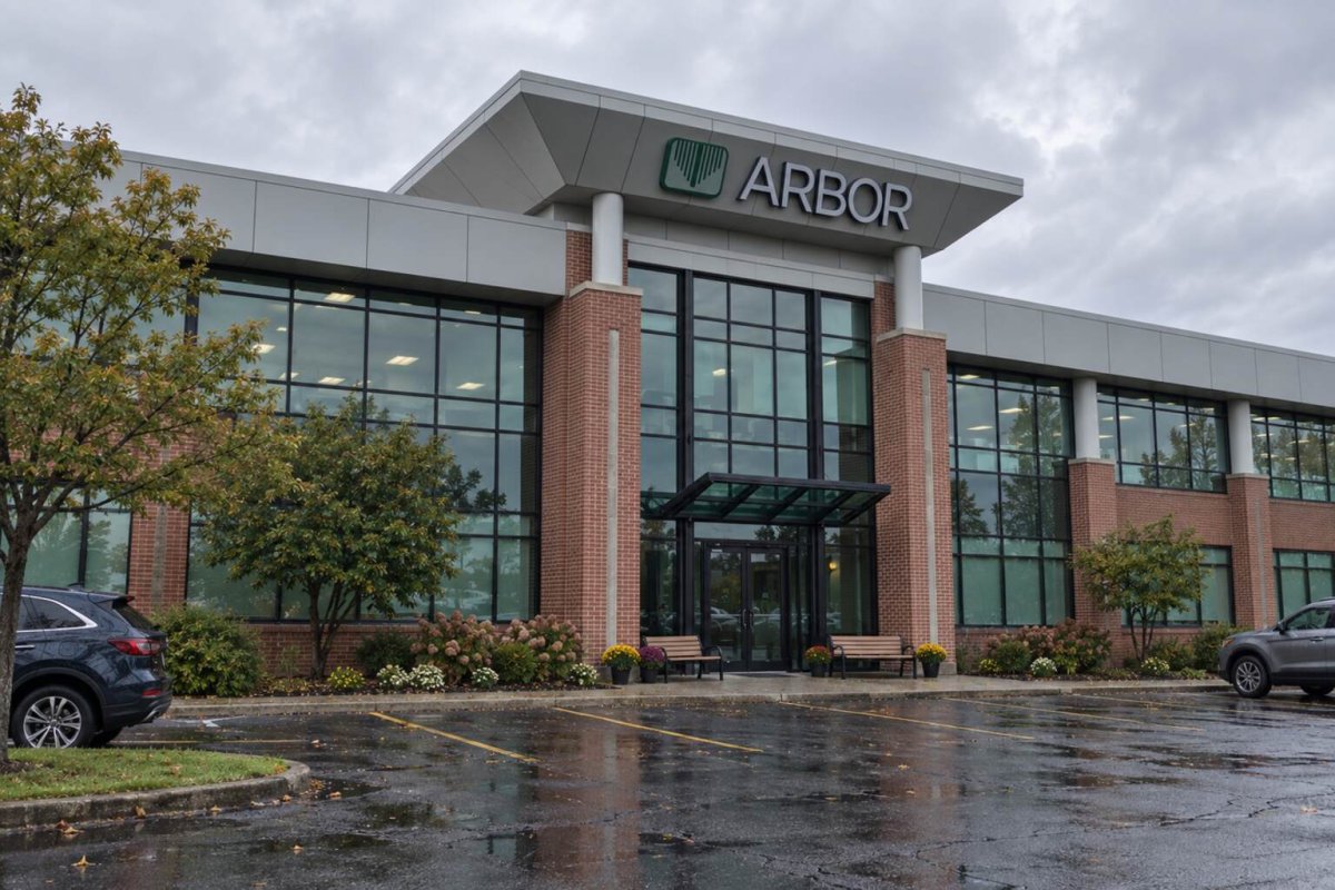 Arbor Realty's 13.6% Yield Hangs on Credit Recovery