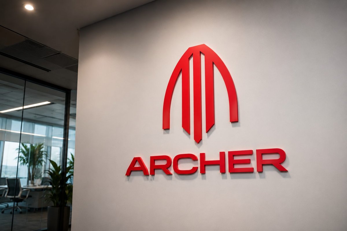 Archer Aviation Sinks on Cash Burn Concerns Despite FAA Progress
