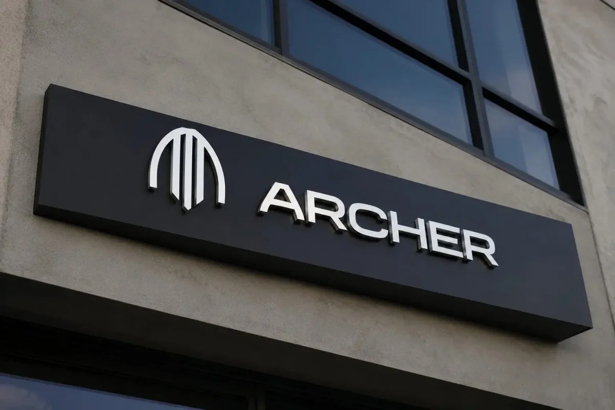 Archer Aviation Stock Flat in Premarket Amid Cash Concerns