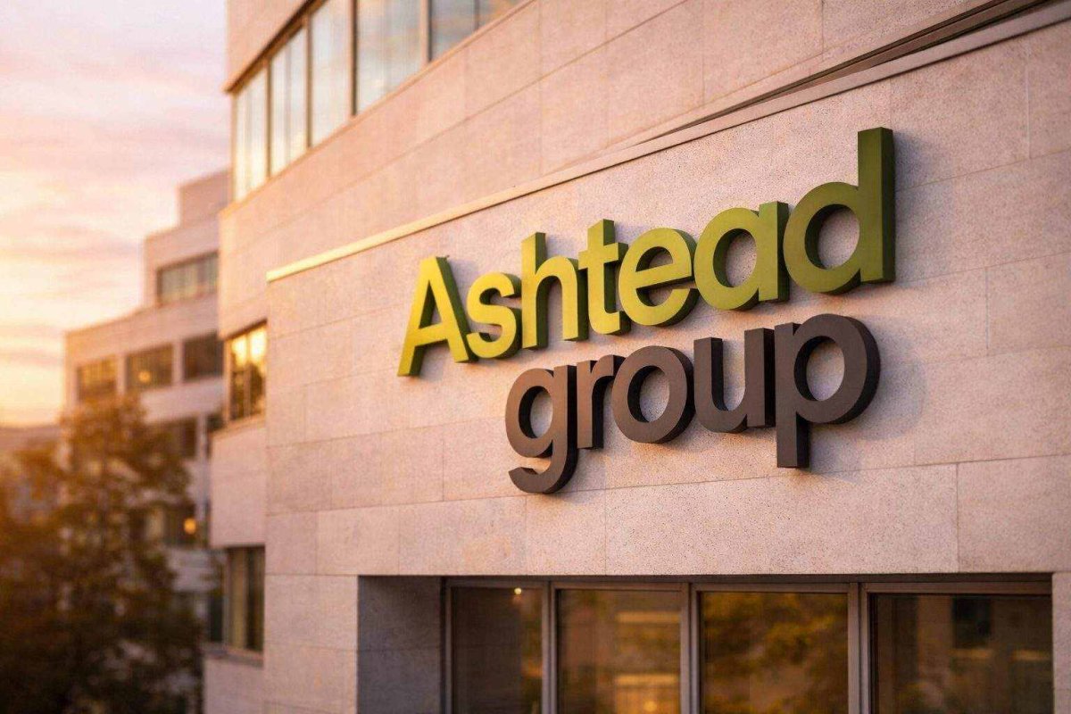 Ashtead Shares Dip Amid Buyback Activity Ahead of NYSE Listing Shift