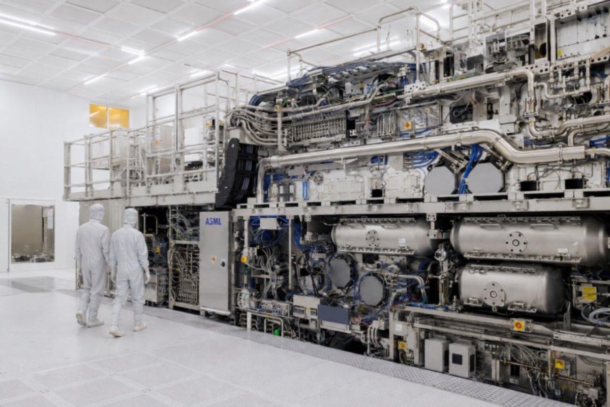 ASML Jumps $26.5B as Memory Optimism Lifts Semiconductor Sector