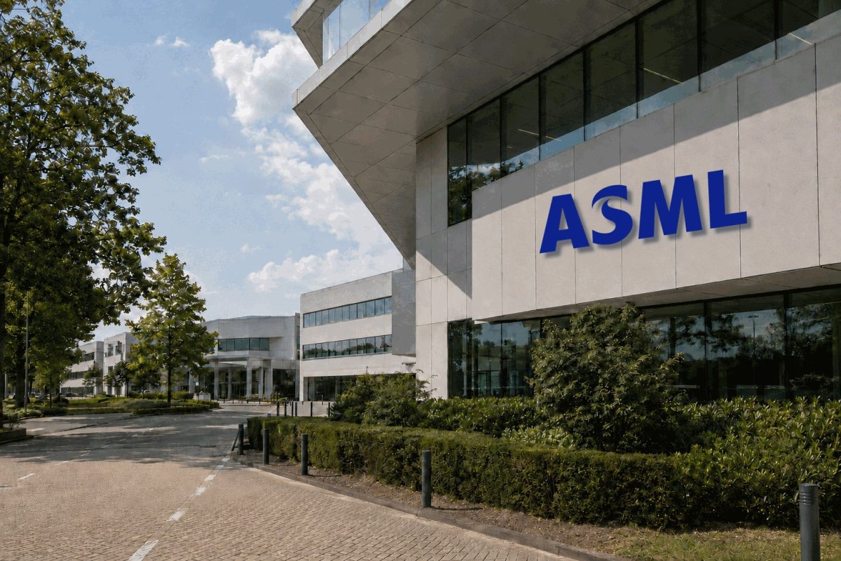 ASML's $49B Plunge Sparks Valuation Concerns Amid Strong Demand Outlook