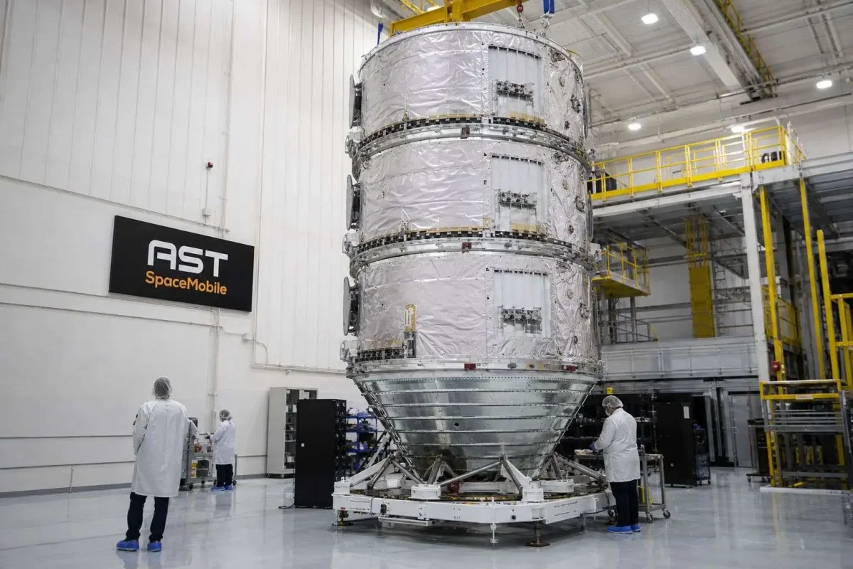 AST SpaceMobile Surges 9% on Bold $92 Price Target from Berenberg