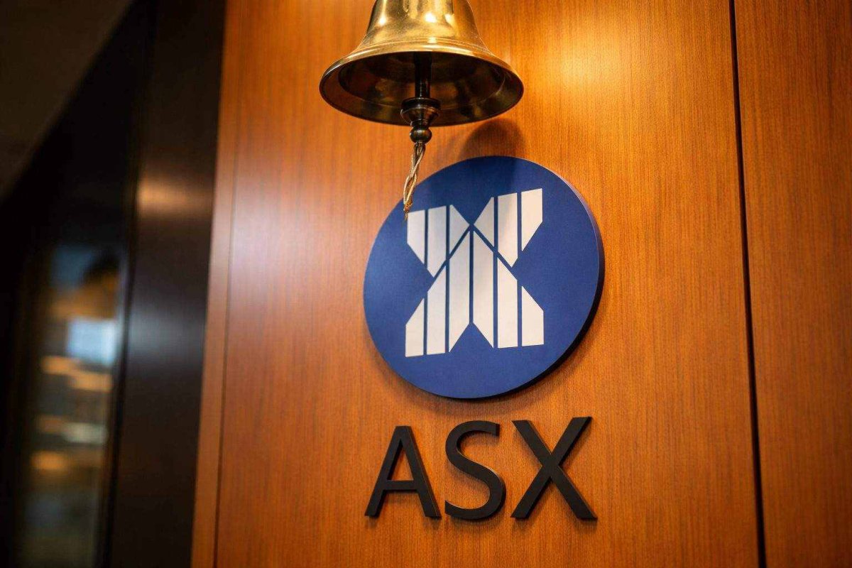 ASX 200 Reclaims 9,000 as NAB Hits Record High on Strong Earnings