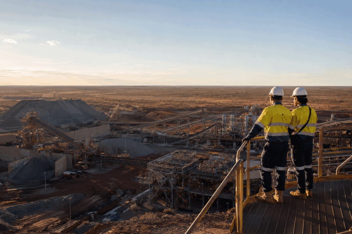 ASX Opens Flat as Miners Offset Banking Weakness