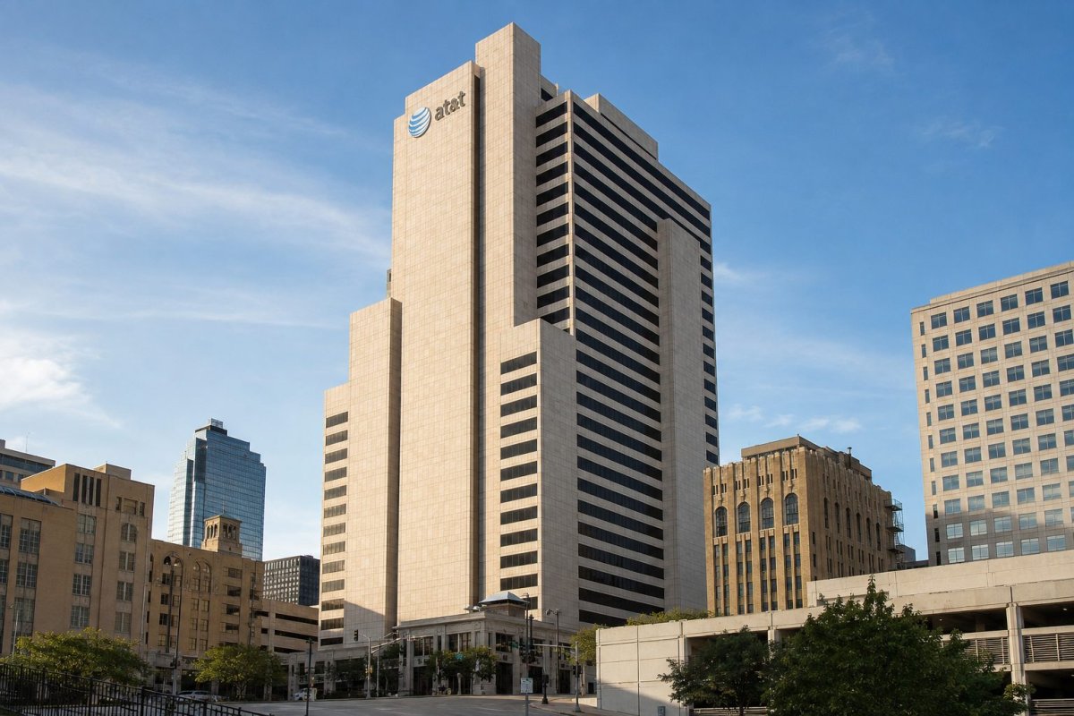 AT&T Fiber Vandalism Outages Fail to Move Shares; Theft Costs Minimal