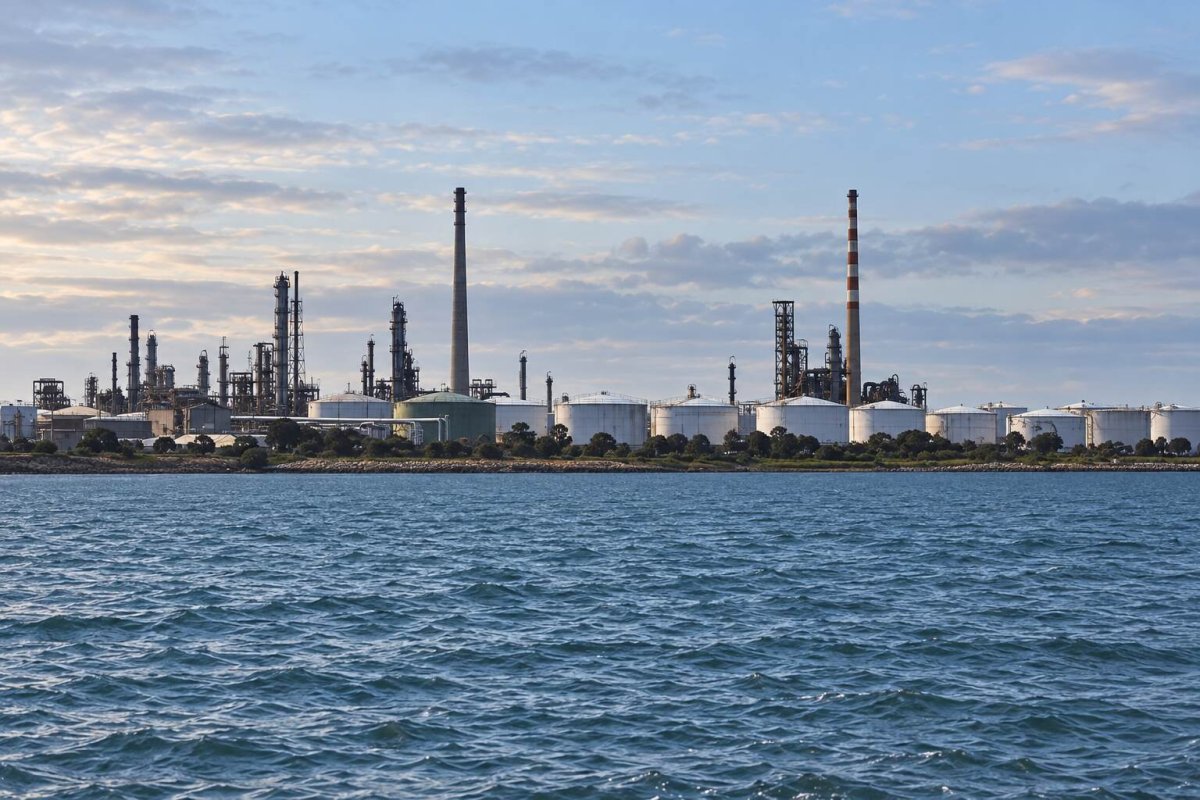 Australia's Diesel Price Surge: Supply Is Secure, but Costs Bite