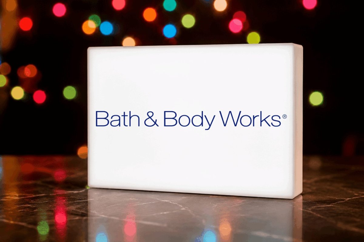 Bath & Body Works Slips as Holiday Line Faces Store Sales Test