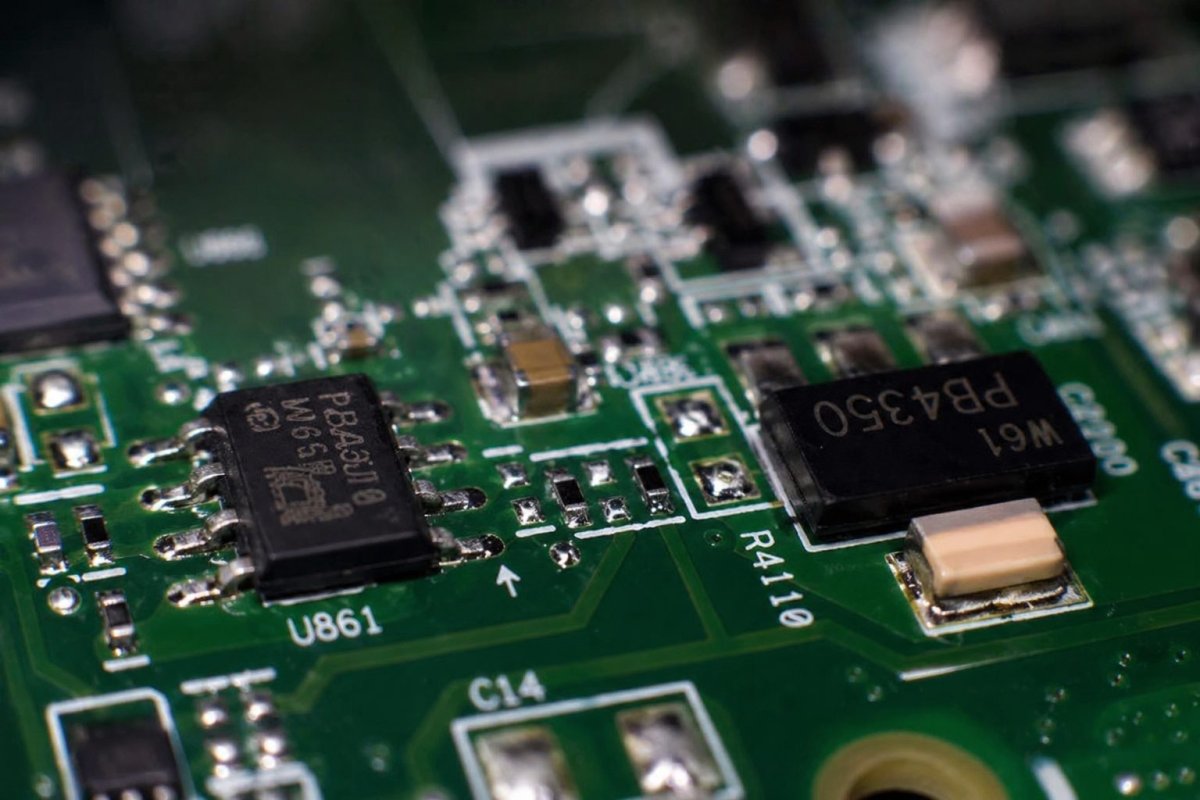 Beijing Warns US Chip Export Bills Threaten Global Supply Chain Stability