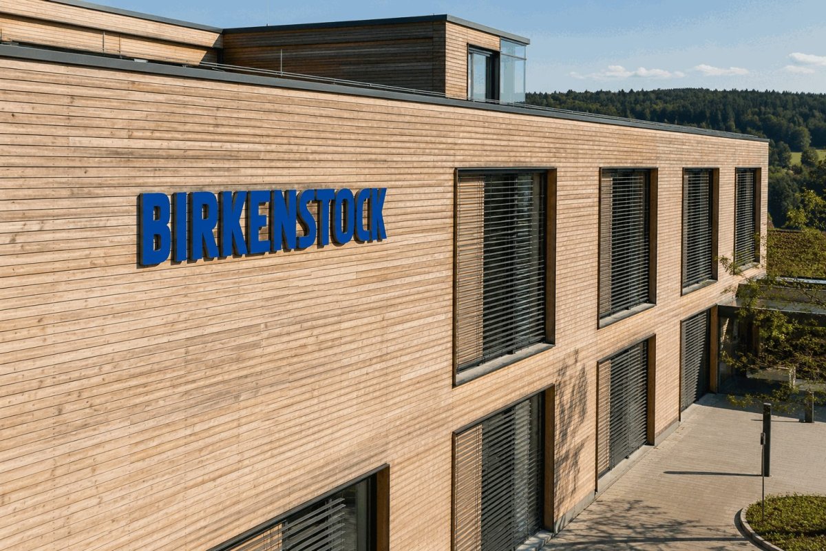 Birkenstock Shares Surge 17% on Upbeat Revenue Forecast