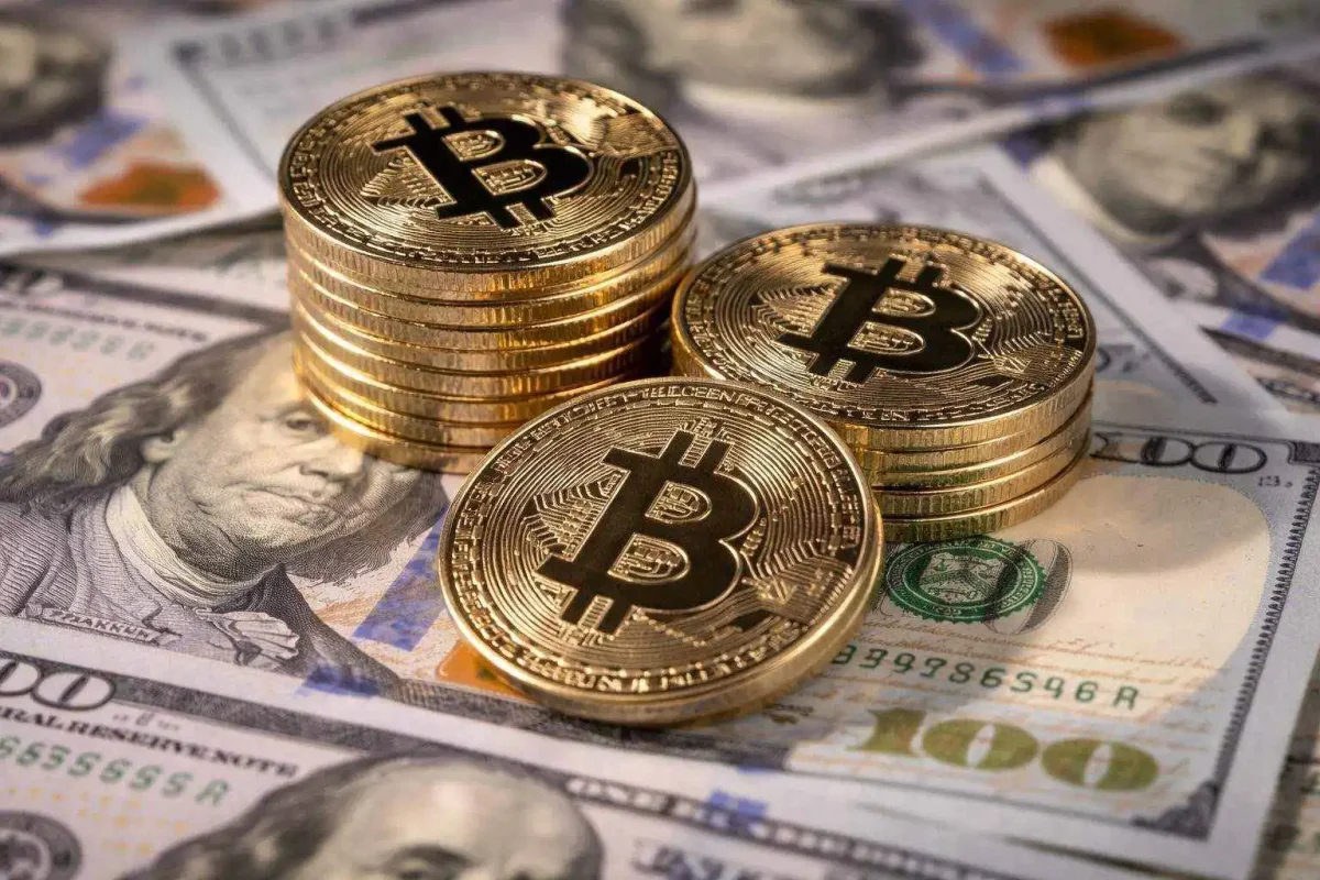 Bitcoin Recaptures $65,700 as Geopolitical Fears Ease; Fed Meeting in Focus