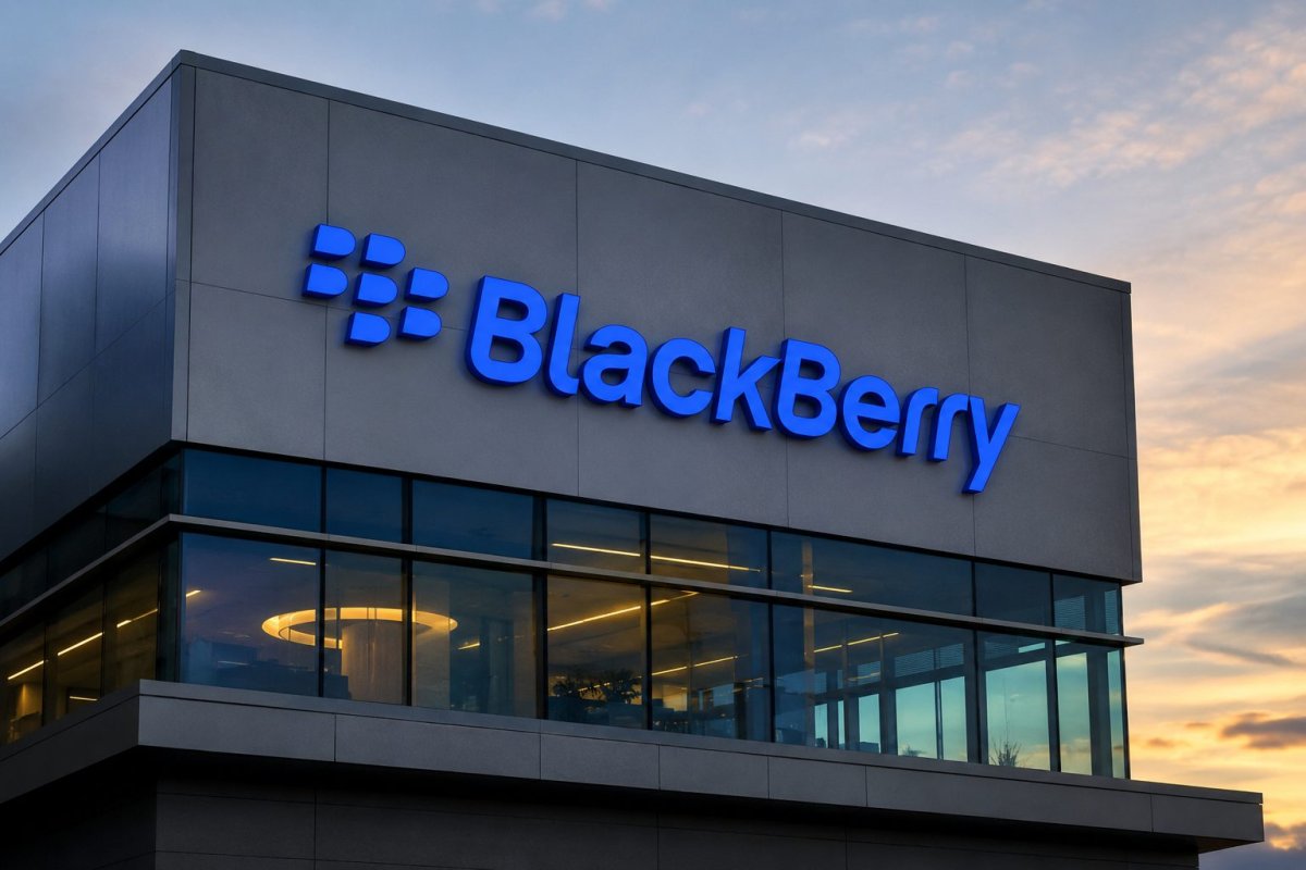 BlackBerry Soars 8.6% as QNX Strength Fuels Rally, Valuation Scrutiny