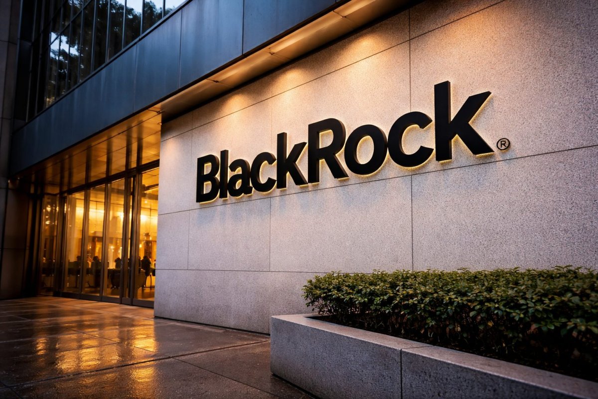 BlackRock Shares Gain on Deutsche Bank Aladdin Integration and Fund Restructuring