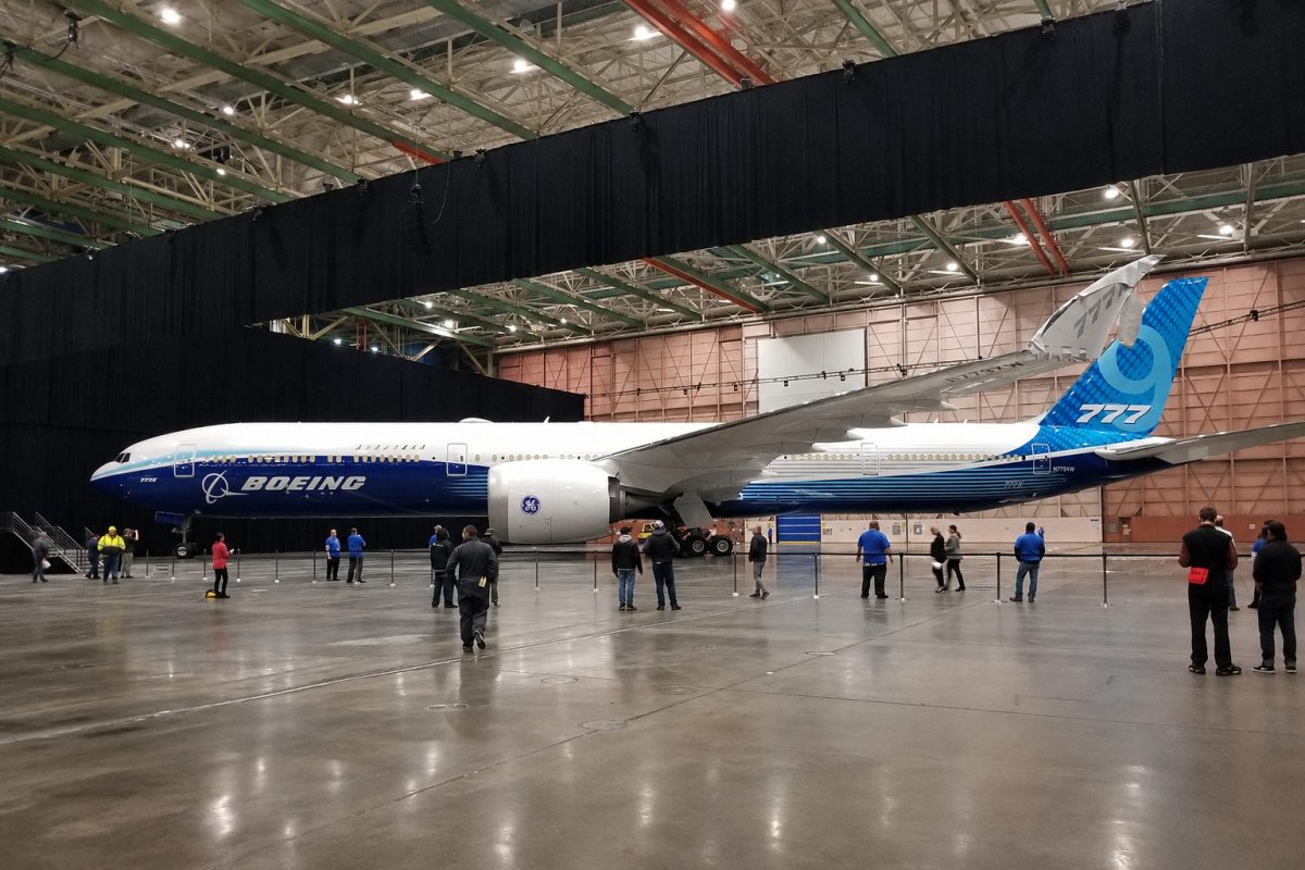 Boeing 777-9 Certification at Risk as Labor Talks Resume
