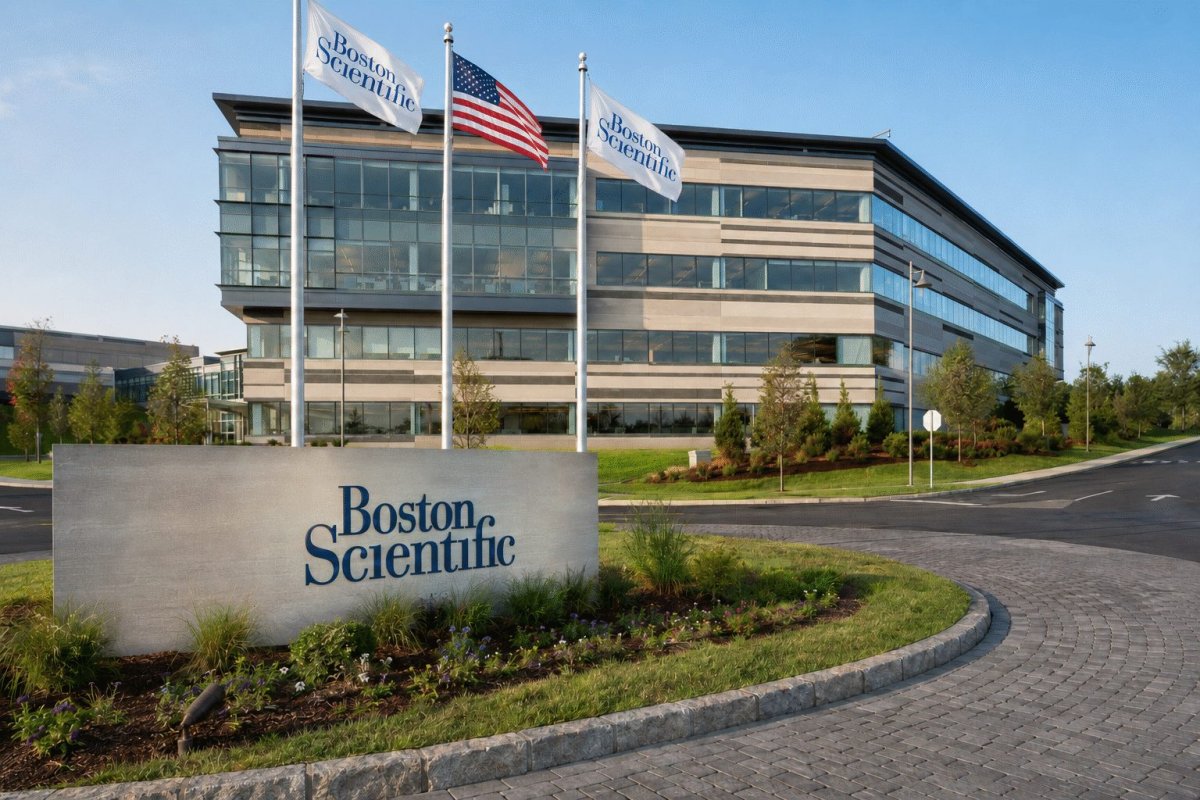 Boston Scientific Rebounds 2% but Faces Headwinds as Week Closes Lower