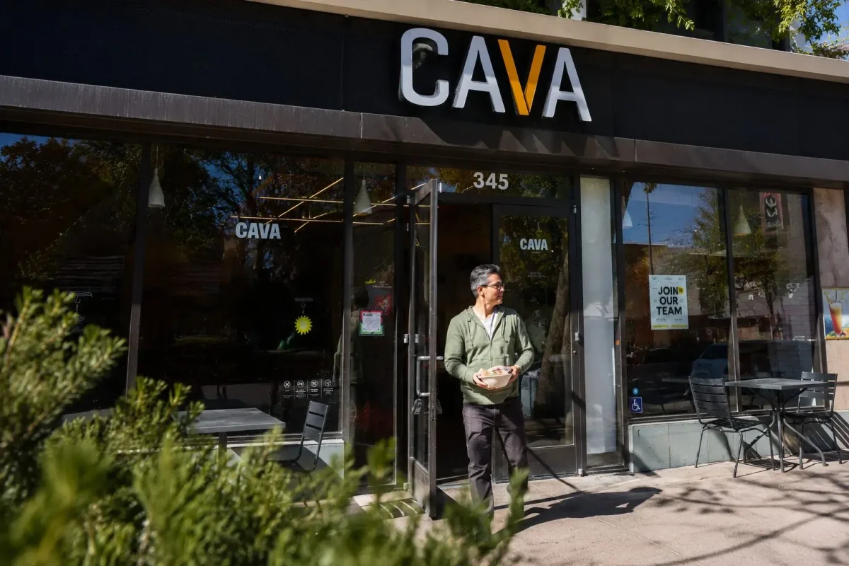 Cava Group Lifts Outlook After Strong Q1 Traffic Growth