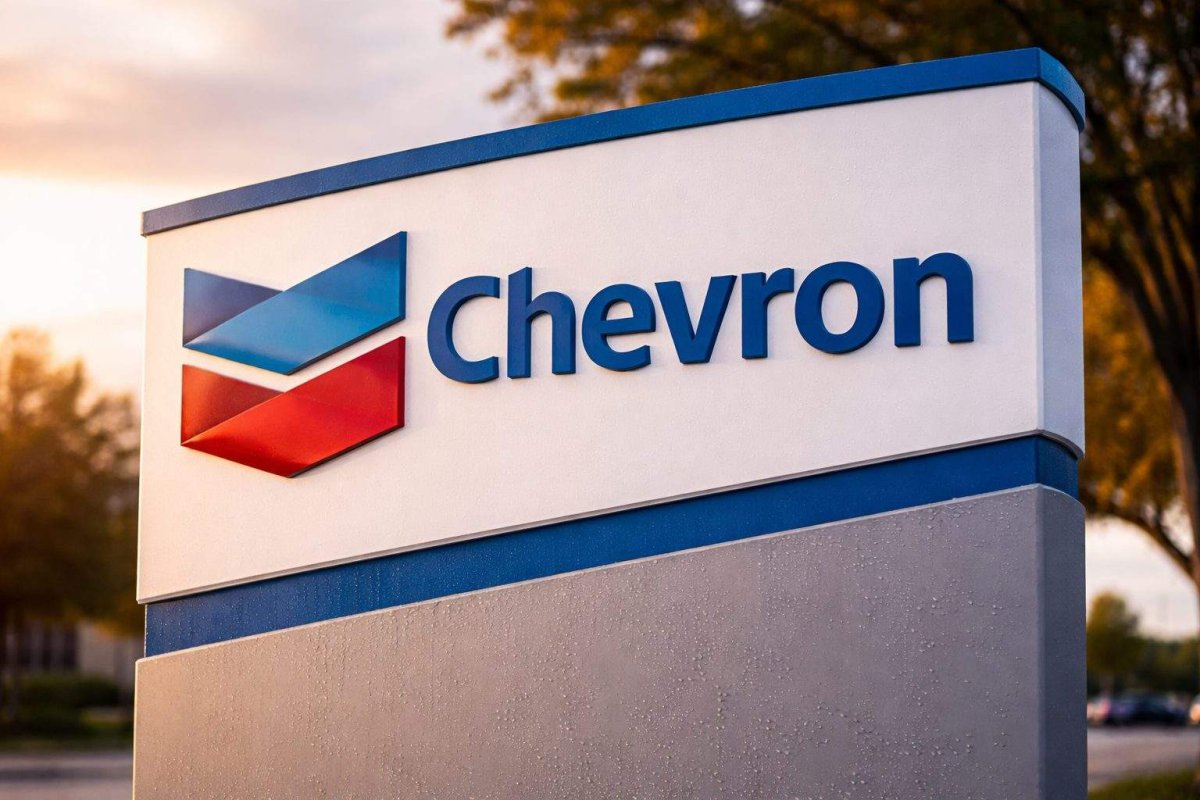 Chevron Gains as U.S. Eases Venezuela Sanctions; OPEC+ Meeting Looms