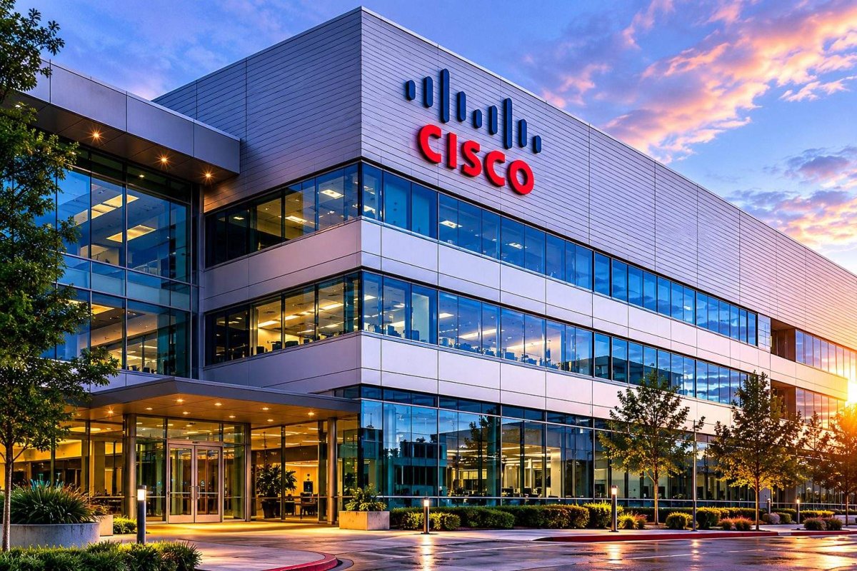 Cisco Hits All-Time High as AI Order Forecast Lifts Sentiment