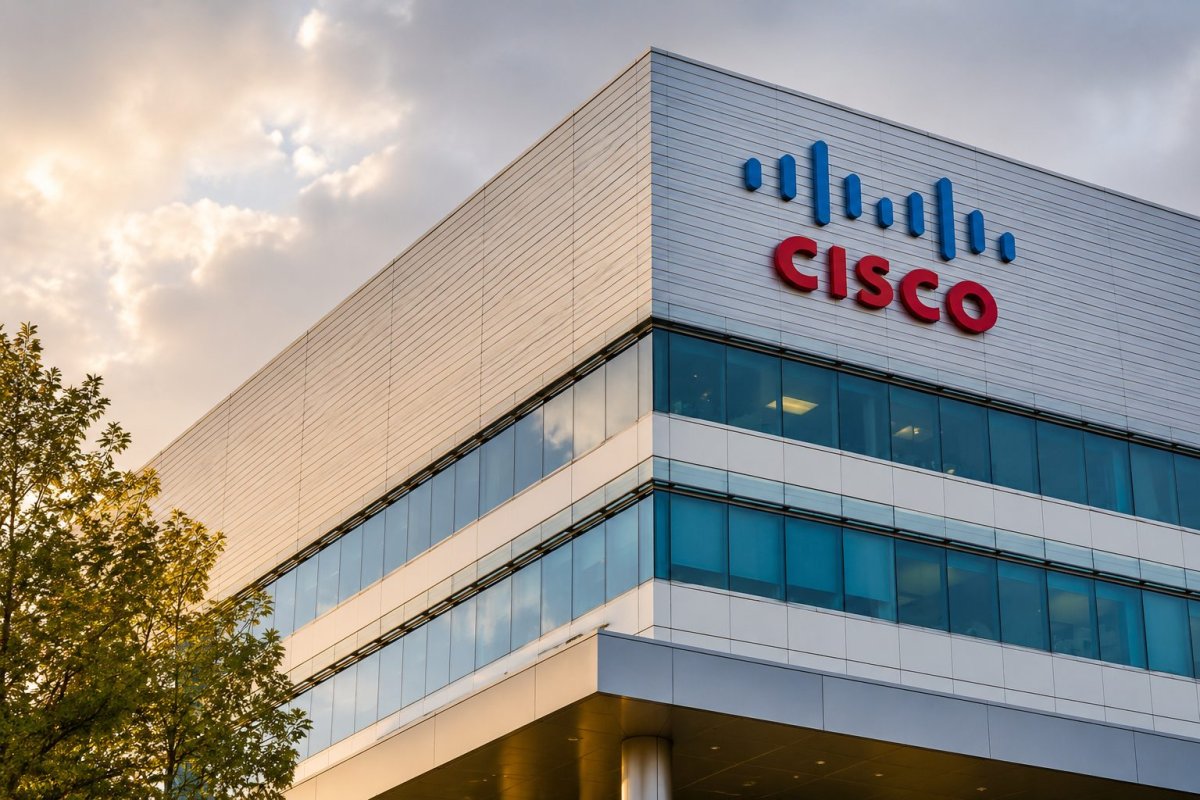 Cisco Shares Slide 4.5% as FTSE Russell Rebalancing Weighs, KeyBanc Lifts Target