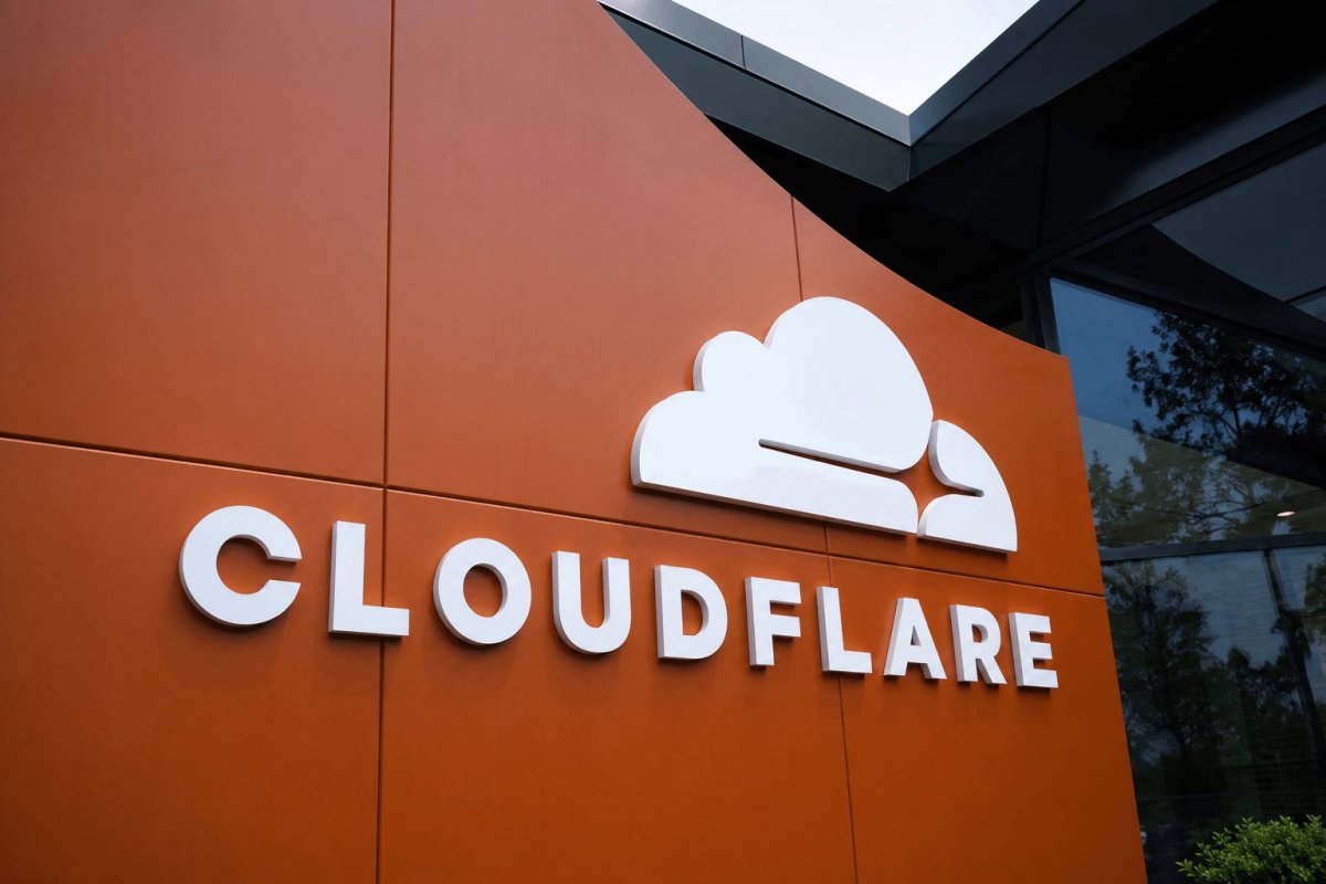Cloudflare Slashes 20% of Workforce in AI Pivot, Shares Slide