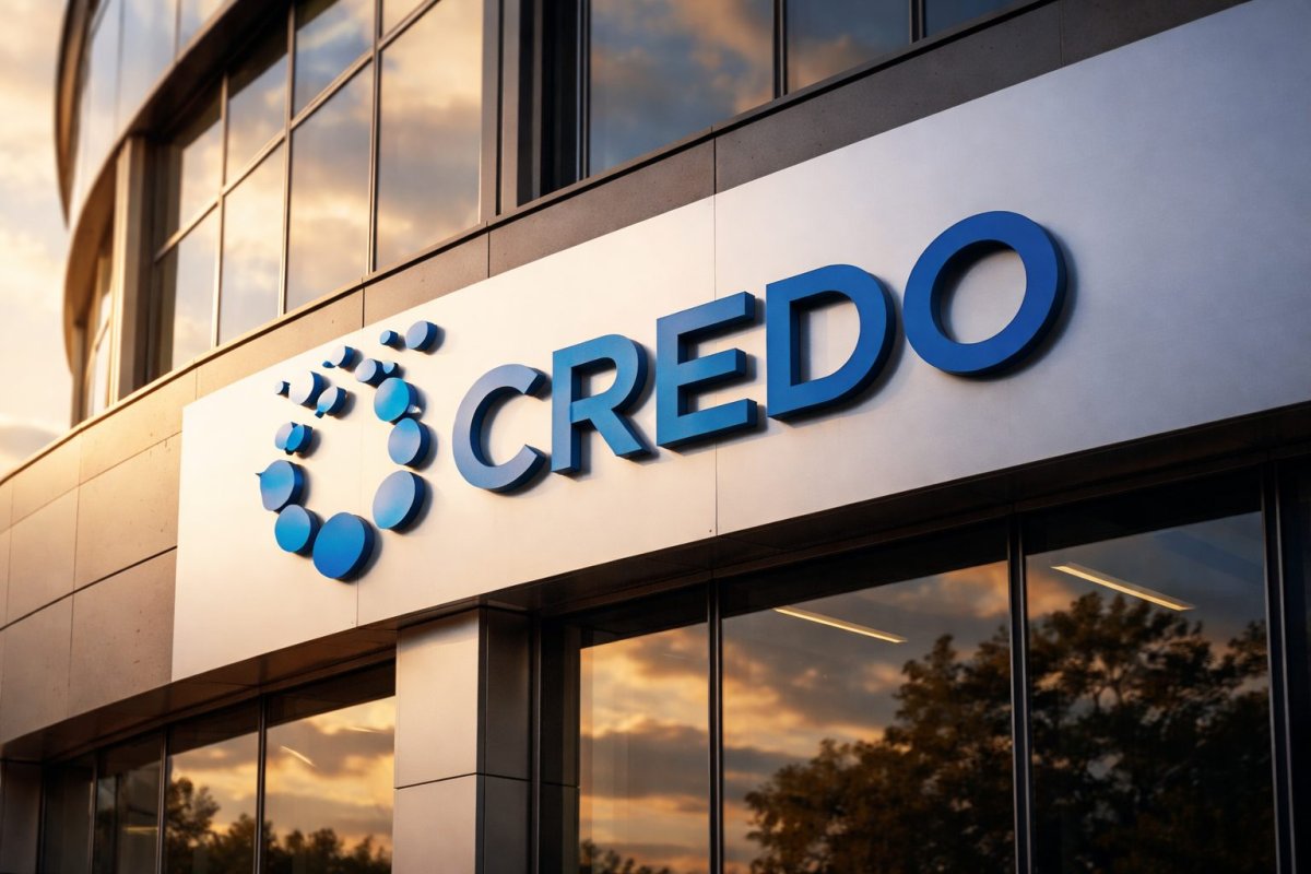 Credo Technology Shares Plunge on Margin Guidance Despite Record Sales