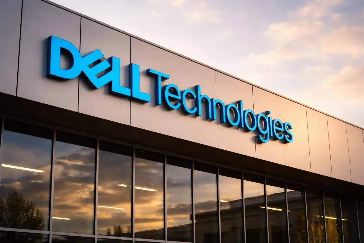 Dell Soars 22% on AI Server Surge, Lifts Long-Term Outlook