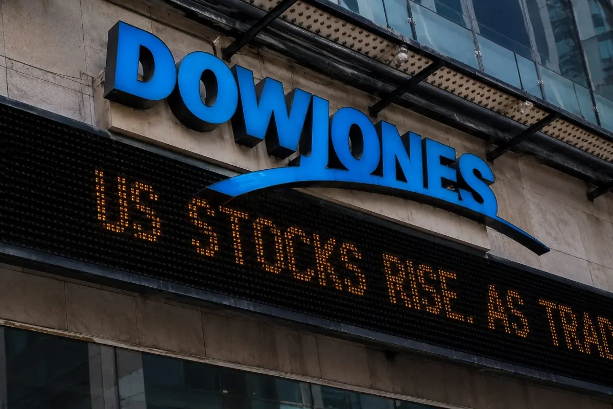 Dow Slips as Tech Rebound Skips Blue Chips; Focus on CPI, Energy