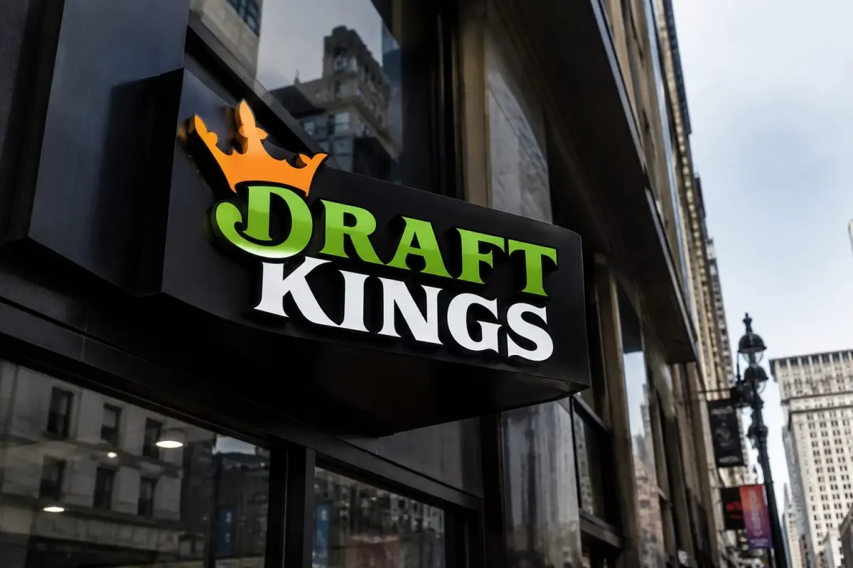 DraftKings Stock Rises as Strong Wagering Offsets Q2 Revenue Miss