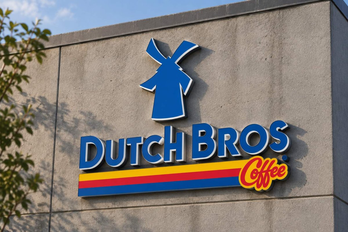 Dutch Bros Shares Plunge to 52-Week Low Despite Strong Q2 Revenue Growth