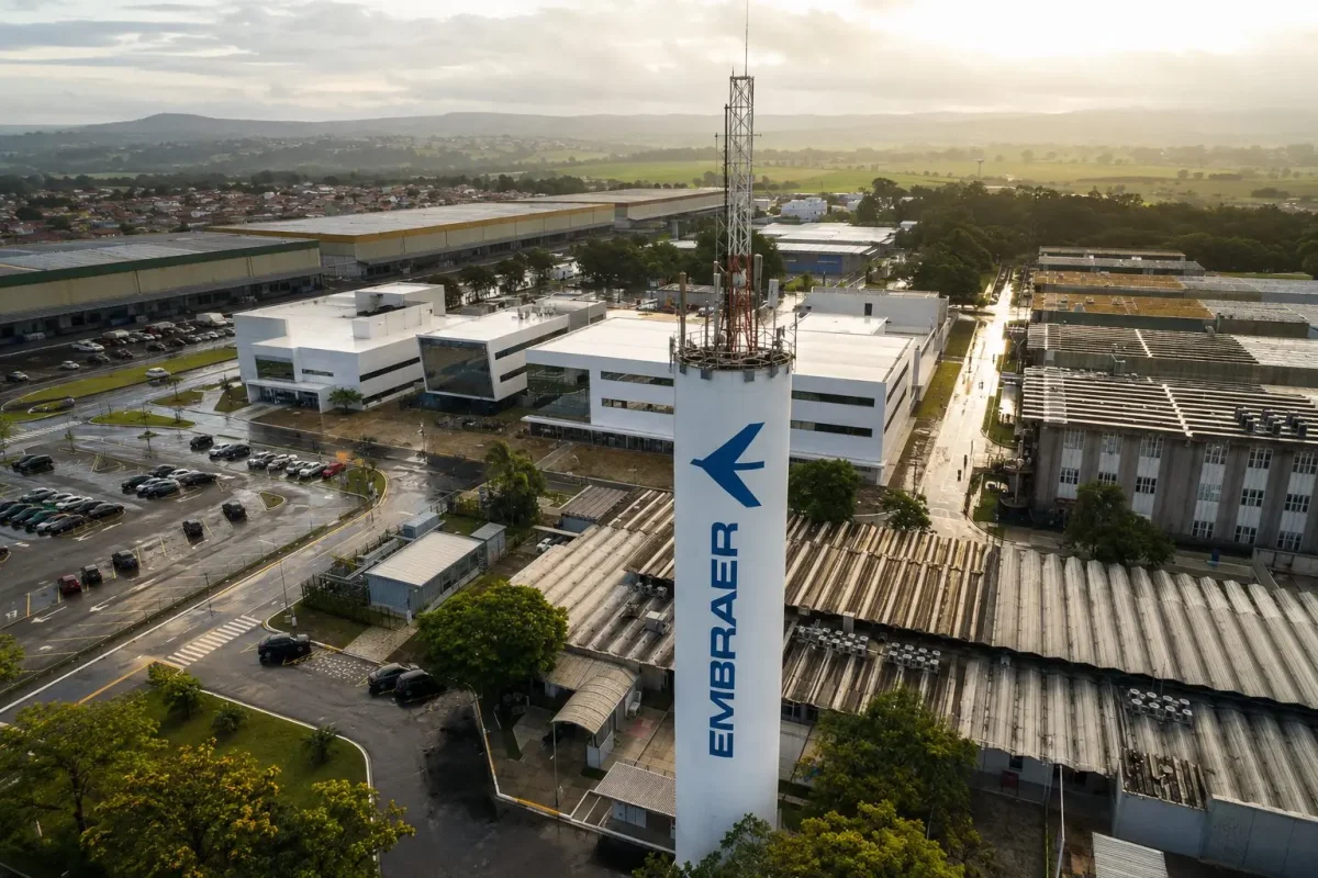 Embraer Soars 5.7% on Record Q2 Revenue, Tax Relief Drives Margin Outlook