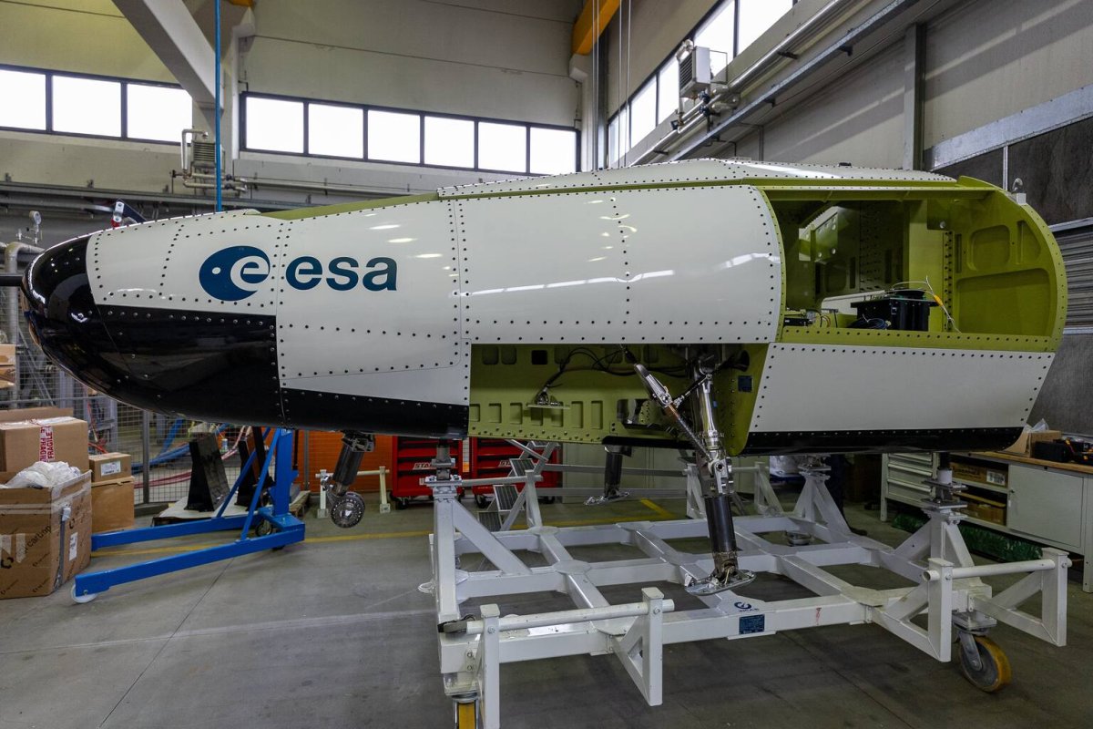 ESA's Space Rider Landing Test Ends in Parafoil Detachment