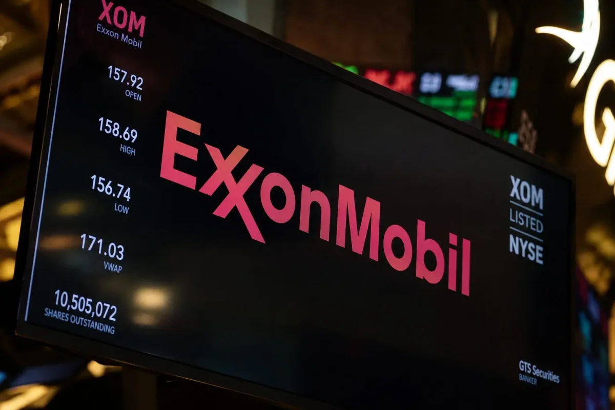 Exxon Mobil Rises on Oil Rally and Legal Victory