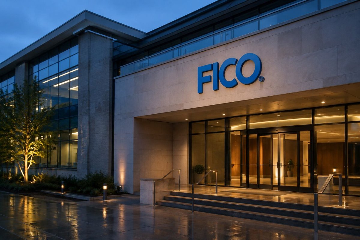 FICO Stock Plunges 17% as FHFA Expands Mortgage Score Competition